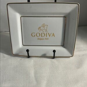 GODiva White Porcelain Plate 6 X 7 inch